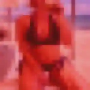 Akua, 23 ans, dispo pour plan cul à Saint-Romain-la-Motte