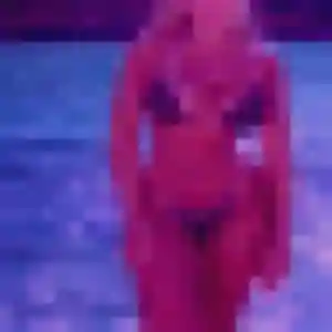 Profil de Seynabou à Saint-Romain-sur-Cher (32 ans) - plan cul anonyme