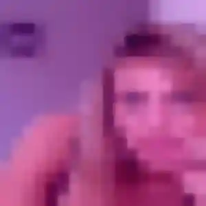 Anaïs (27 ans) à Saint-Saturnin-du-Bois cherche une rencontre aujourd'hui