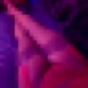 Rejoins Ludivine, 25 ans à Saint-Sernin en privé