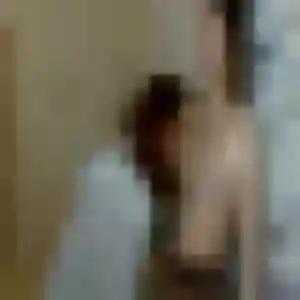 Lina, 22 ans, en ligne à Saint-Seurin-de-Cadourne pour une rencontre coquine
