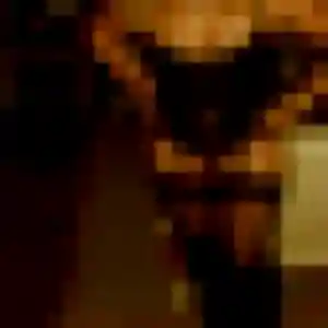 Aïcha, 24 ans, en ligne à Saint-Sornin-Lavolps pour un plan cul