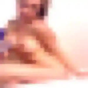 plan cul à Saint-Thuriau : profil de Titilayo, 31 ans - inscription gratuite