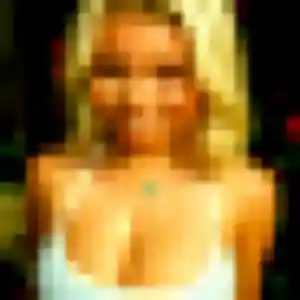 Photo de Adaeze à Saint-Vidal (23 ans) - plan cul gratuit