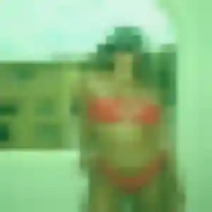Rencontre Yasmine, 23 ans à Saint-Vincent-Bragny gratuitement