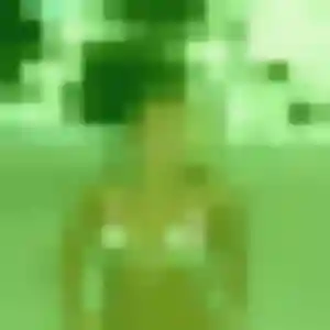Adama, 22 ans, connectée à Sainte-Croix-en-Bresse pour une rencontre coquine