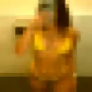 Sexy Yacine, 23 ans à Sainte-Maxime - la contacter