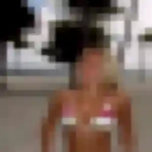 Photo exclusive de Henriette, 30 ans à Sainte-Nathalène - plan discret