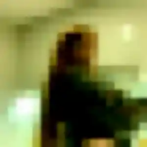 Cindy, 26 ans, en ligne à Sainte-Sigolène pour un plan cul