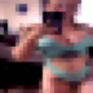 Céline (25 ans) à Salagnac cherche un plan cul rapidement