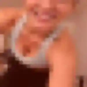 Lina (35 ans) à Salles-Arbuissonnas-en-Beaujolais cherche une rencontre ce soir