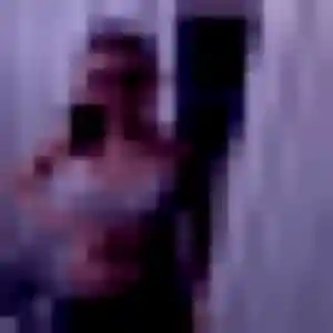 plan cul à Salles-Arbuissonnas-en-Beaujolais : photo de Zélie, 31 ans - sans engagement
