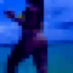 Adaeze, femme de 44 ans cherche plan cul à Salon-la-Tour