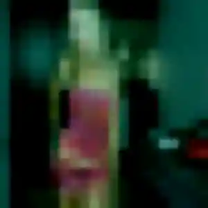 Soukeyna, 35 ans, en ligne à Saunay pour une rencontre coquine