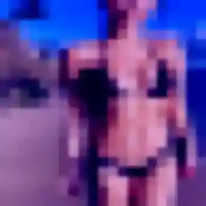 Antoinette, femme de 31 ans propose plan cul à Sautron