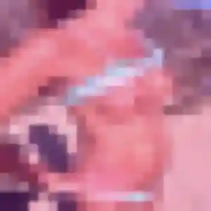 Photo de Aurore à Sauzon (26 ans) - plan cul anonyme