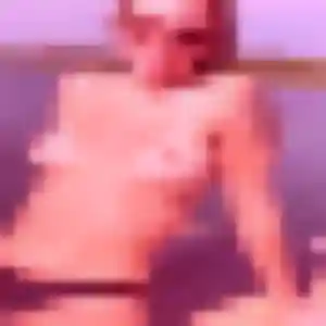 Adjoavi, 29 ans, dispo pour plan cul à Savigny-lès-Beaune