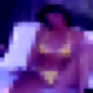Neneh (41 ans) à Secondigny cherche un plan cul maintenant