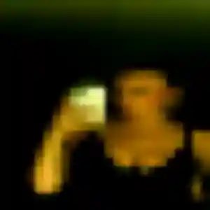 Isatou, 29 ans, en ligne à Sérézin-de-la-Tour pour une rencontre coquine