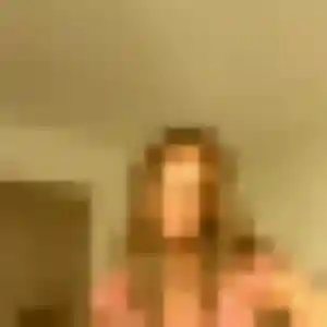 Véronique (37 ans) à Serrières-de-Briord cherche un plan cul maintenant