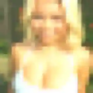 Delphine, 29 ans, connectée à Simandres pour une rencontre coquine