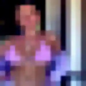 Contacte Pénélope, 22 ans à Simiane-Collongue gratuitement
