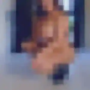 Mélissa, 28 ans, en ligne à Steinbrunn-le-Bas pour une rencontre coquine
