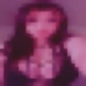 Sexy Héloïse, 23 ans à Taillebourg - découvrir son profil