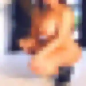 Contacte Sanata, 37 ans à Taillebourg en privé