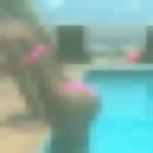 Sexy Éléonore, 32 ans à Tauves - la contacter