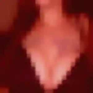 Thalia, 39 ans, connectée à Thésée pour un plan cul