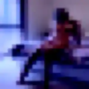 Naïma, 25 ans, en ligne à Thoissey pour un plan cul