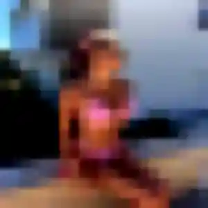 Noëlle, femme de 26 ans cherche plan cul à Tonnay-Charente