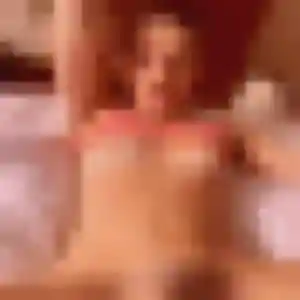 Adélaïde, fille de 31 ans veut plan cul à Tourrettes-sur-Loup