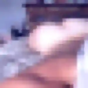 Photo exclusive de Adélaïde, 23 ans à Toussieu - rencontre coquine