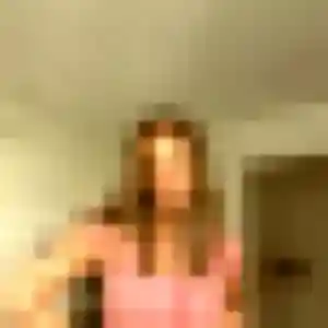 Dalila, femme de 28 ans propose plan cul à Troarn
