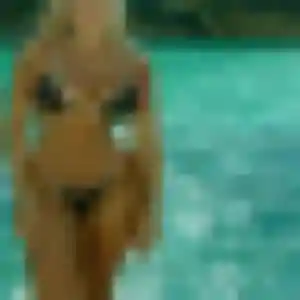Salomé, femme de 23 ans cherche plan cul à Ully-Saint-Georges