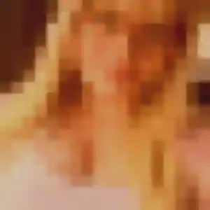 Photo privée de Quetsia, 26 ans à Uzerche - rencontre coquine