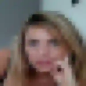 Precious, femme de 29 ans propose plan cul à Vabre