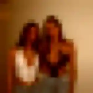 Esi, fille de 43 ans propose plan cul à Val de Louyre et Caudeau