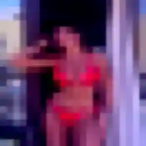 Kadja, 35 ans, en ligne à Vallabrègues pour une rencontre coquine