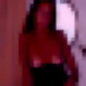 Djeneba de Varennes-Changy, 33 ans - plan cul discret