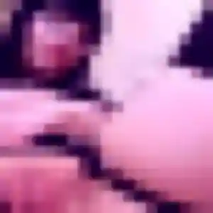 Sexy Ngoné, 44 ans à Varennes-sur-Loire - voir sa photo