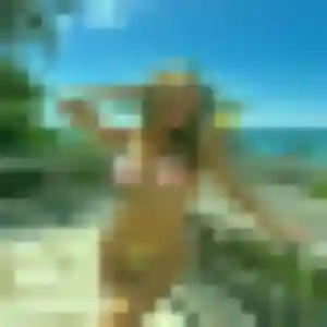 Astou, 26 ans, disponible à Vatteville-la-Rue pour un plan cul