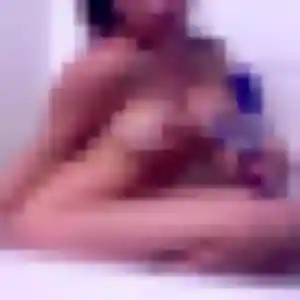 plan cul à Vendres : photo de Nafi, 38 ans - sans engagement