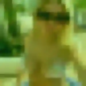 Adjoua, 26 ans, connectée à Venizel pour une rencontre coquine