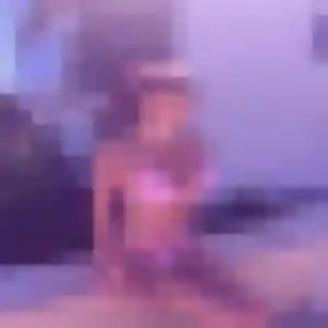 Photo perso de Laura, 45 ans à Venoy - rencontre sans lendemain