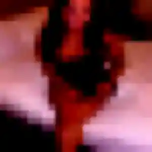 Photo de Cindy à Vernoil-le-Fourrier (43 ans) - plan cul gratuit