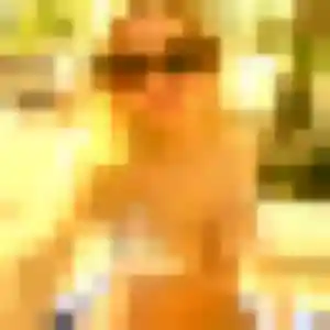 Élise, femme de 26 ans cherche plan cul à Vertheuil