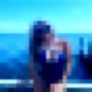Éva, 26 ans, connectée à Vibeuf pour une rencontre coquine